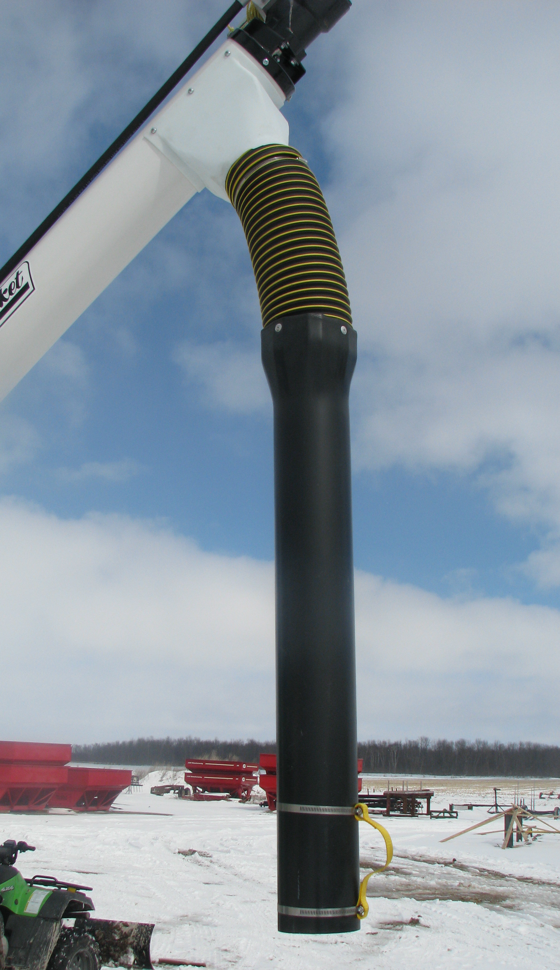 MARKET AUGER DOWNSPOUTS